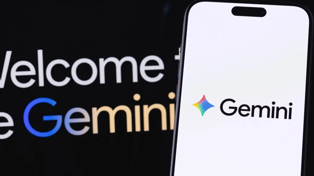 The Google Gemini app update displays the Neural Expressive interface, voice controls, and AI agents.