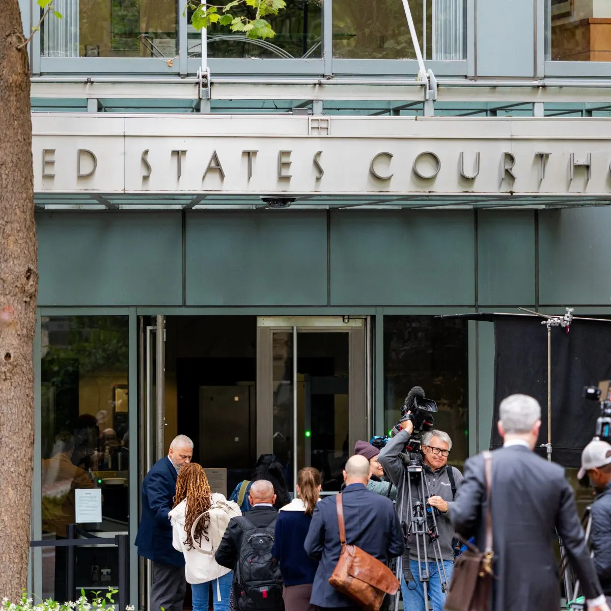 Attorneys present their final arguments in the federal trial between Elon Musk and OpenAI.