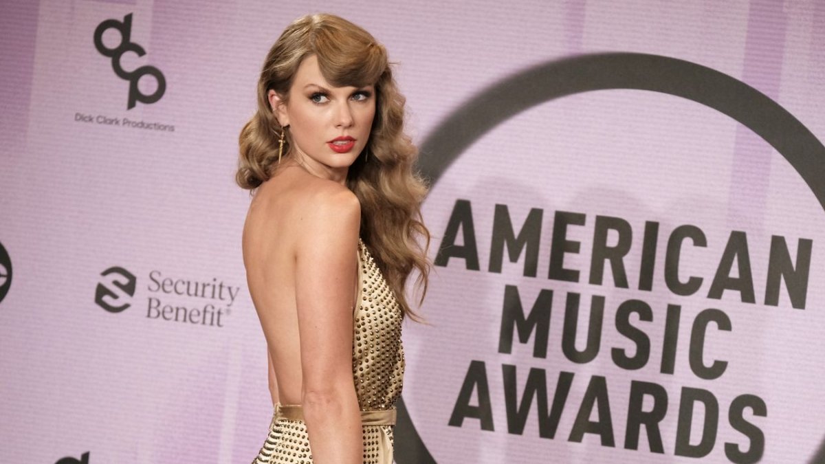 Official promotional graphic for the 2026 American Music Awards broadcast