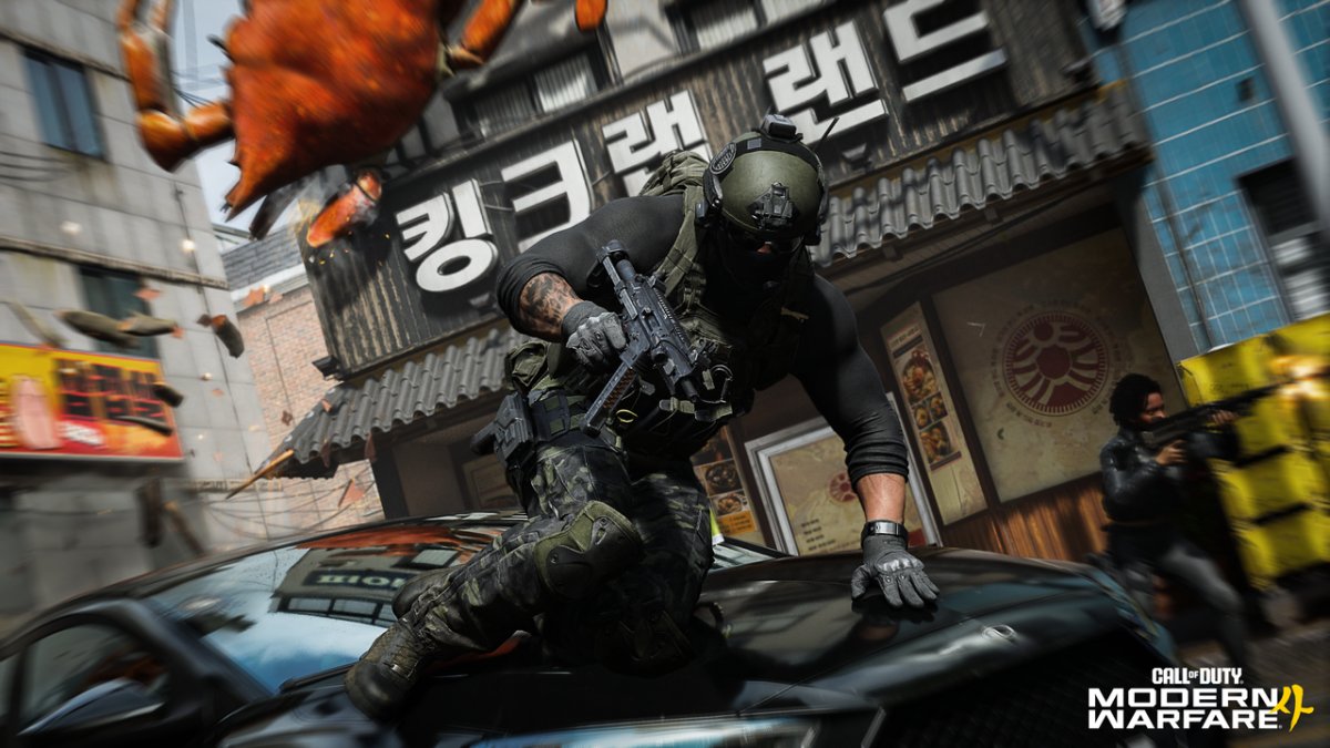 This screenshot shows revised weapon handling and player movement mechanics in Modern Warfare 4.