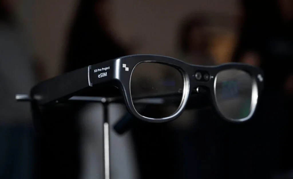 RayNeo X3 Pro standalone AR glasses demonstrate embedded cellular connectivity at CES 2026.