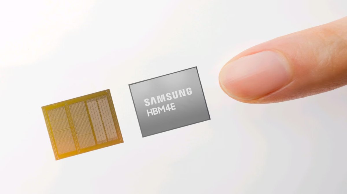 Samsung displays its first twelve-layer HBM4E memory chip sample.