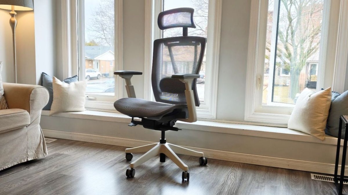 The Autonomous ErgoChair Pro features an adjustable headrest, responsive tilt mechanism, and breathable mesh upholstery.