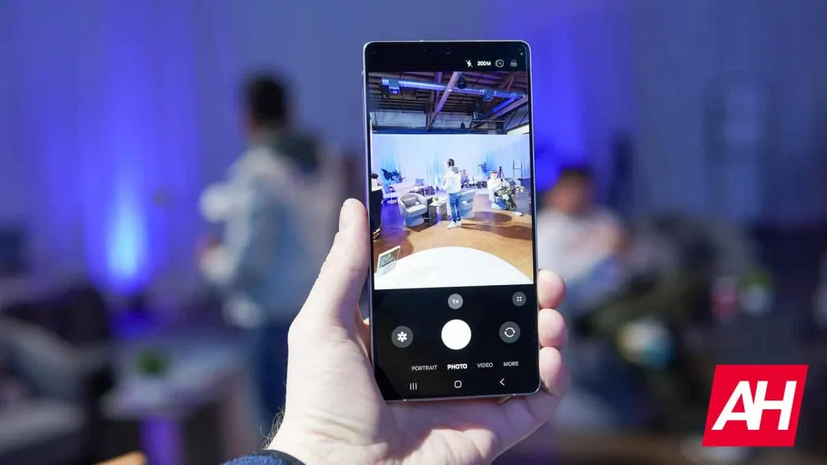 Samsung camera app interface showing the video filter settings menu in One UI 8.5