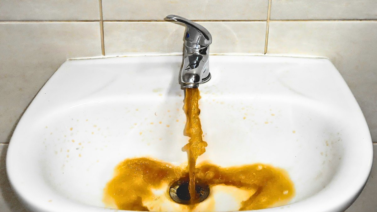Meta data center allegedly muddies Georgia town's drinking water, investigation underway — EPA promises immediate investigation after congresswoman brings dirty jars of water to hearing