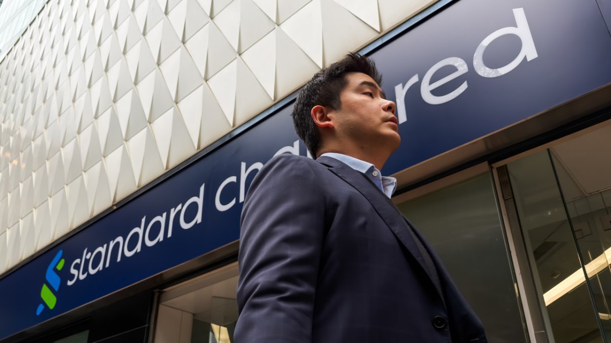 Standard Chartered Reduces Corporate Workforce to Fund Automation Strategy
