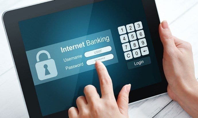 How Banks Modernize Legacy Systems Without Full Replacement