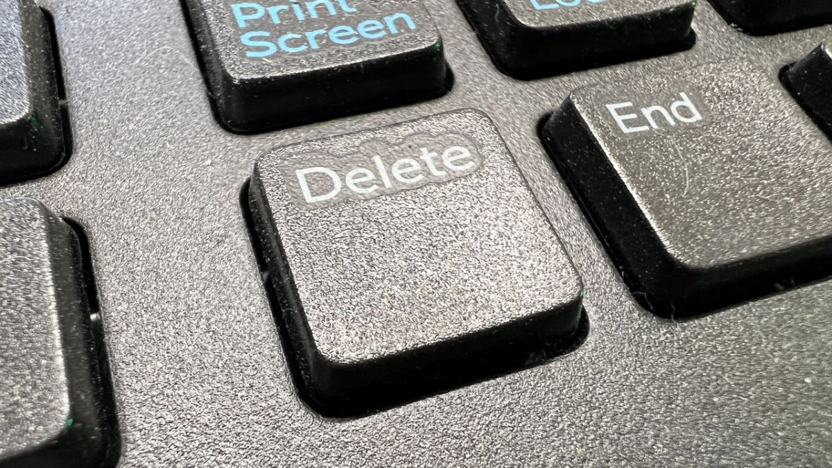 How to Remove Legacy ChatGPT Images Using the Chat Deletion Method