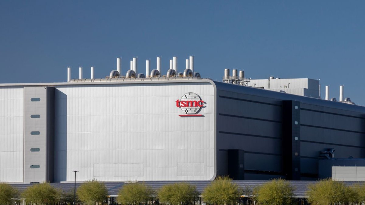 TSMC Bonus Cuts Spark Labor Debate Amid Record Profits