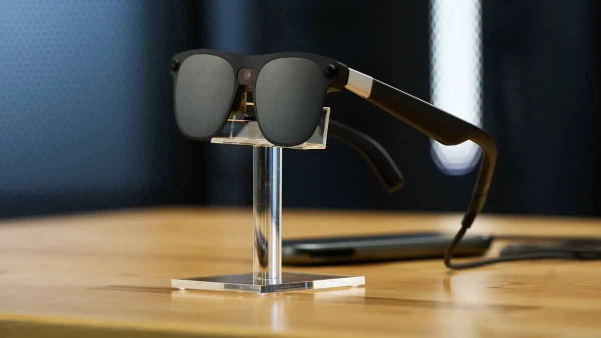 The XREAL Project Aura computing puck features a touchpad and DisplayPort In port for Android XR glasses.