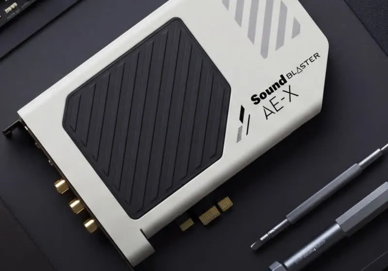 Sound Blaster AE-X PCIe sound card with ESS Sabre DAC.