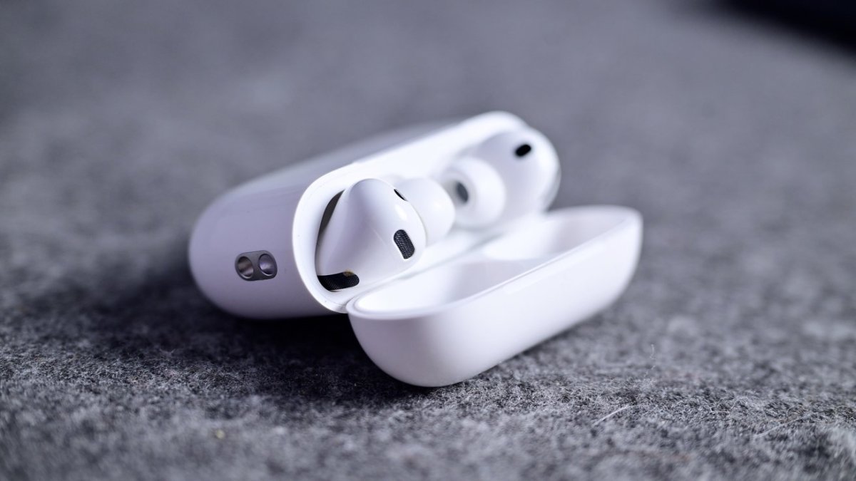 New Apple Card promotion could net applicants free AirPods Pro 3