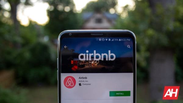 Airbnb Wants to Be the Only Travel App on Your Phone