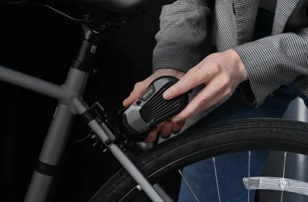 Kamingo electric motor kit mounted on a traditional bicycle frame for sustainable urban commuting.