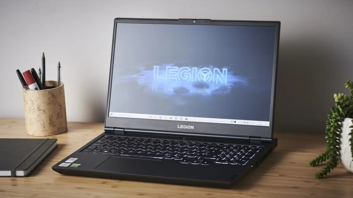Gaming laptops feature RTX 5060 and RTX 5070 graphics processors.