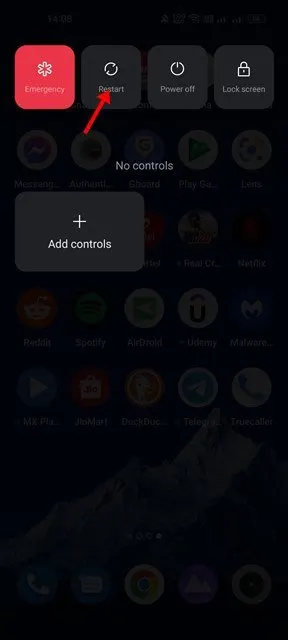 The Android keyboard interface is displayed on a smartphone screen.