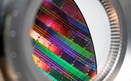 Nikon Targets ASML Monopoly With Lower Lithography Equipment Pricing