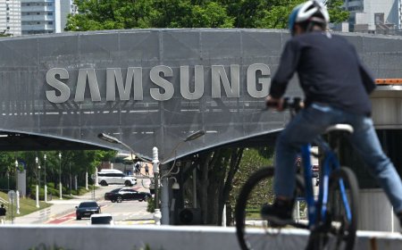 Samsung $400,000 worker bonuses near approval after clearing legal challenge — non-chip employees in line for just $4,000 launch last-minute bid to scupper deal with union