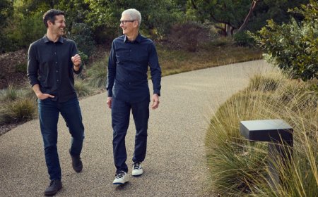 Apple Leadership Shift: Cook Steps Down, Ternus Takes CEO Role