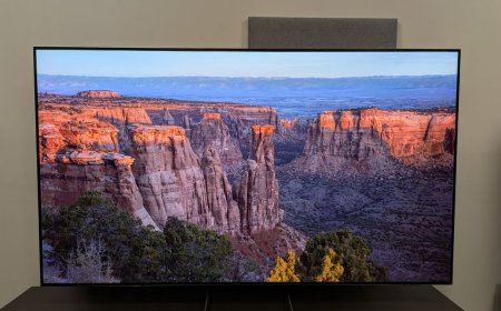 I've looked through Samsung's Memorial Day sale — it includes OLED TVs from $1,099, a record-low Galaxy S26 Ultra deal, and $1,700 off appliances