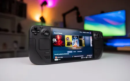 Valve Steam Deck OLED pricing and availability details