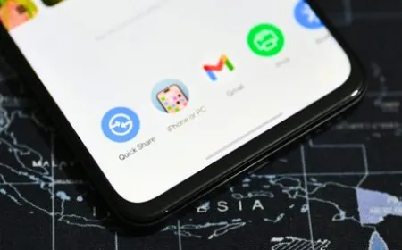 Android device screen showing an open-source Quick Share alternative application interface