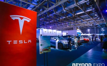 Elon Musk says WeChat is indispensable in China, plans X aligned with WeChat