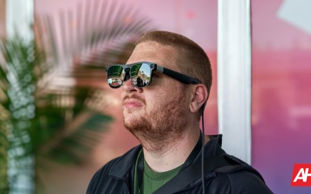 I Tried XREAL Project Aura and this is the Best Android XR Form-Factor (so far)