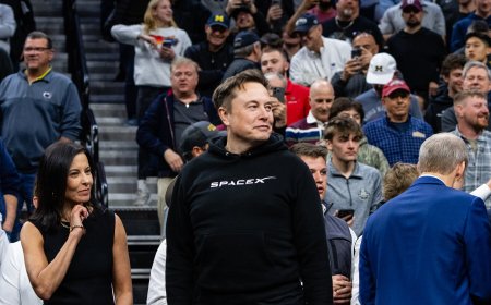Elon Musk and SpaceX IPO filing documents.