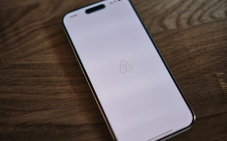 Airbnb's Strategic Pivot to Integrated Travel Services