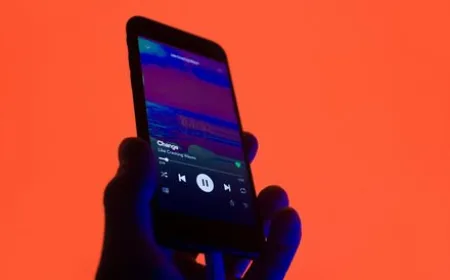The Spotify application shows the podcast clips feature for capturing and sharing audio segments.