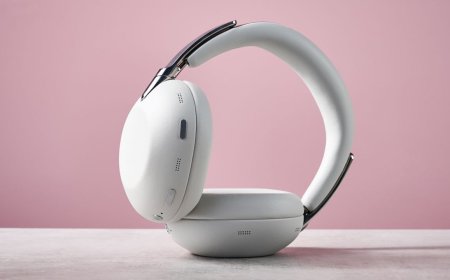 'It’s a collection of 10 years of our accumulated knowledge': Sony explains what's special about its new high-end 1000X The Collexion wireless headphones, from the 'timeless design' to the 'unidirectional carbon' audio driver and next-gen processor