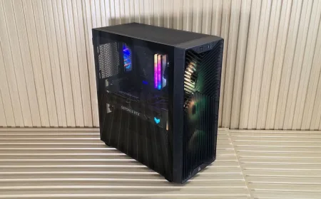 Corsair 3200D RS ARGB mid-tower PC case with tempered glass side panel and three pre-installed ARGB fans.