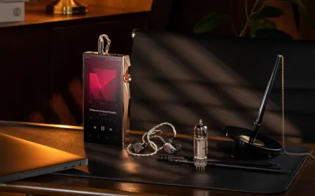Astell & Kern SP4000T digital audio player and Clarus in-ear monitors