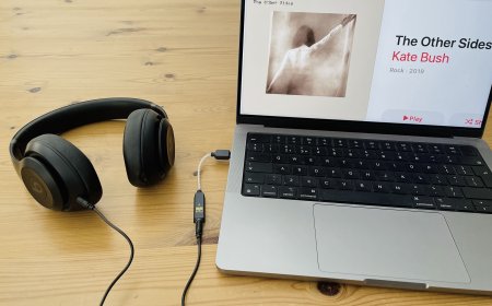 What is a DAC? How to get better Lossless Audio on iPhone and Mac