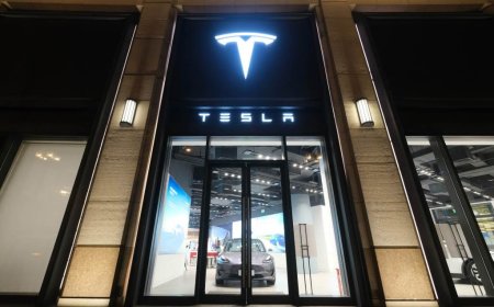 Model 3 joins Model Y as Tesla China orders push into 2026
