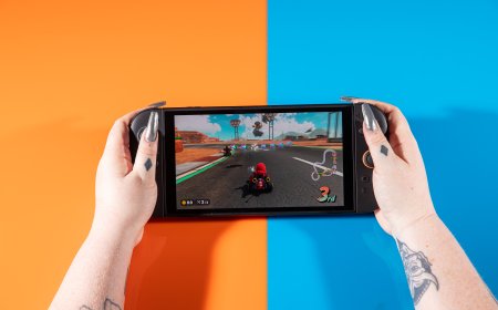 Nintendo’s $500 Switch 2 bundle includes a game, and it’s available now