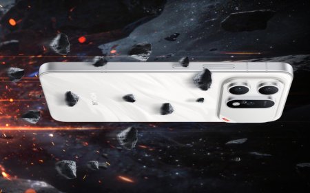 HONOR Win Turbo device highlighting its reinforced chassis and 10000mAh battery capacity alongside Android 16 interface.