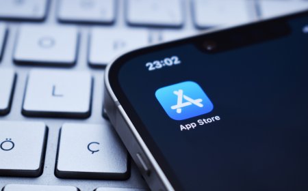 Apple Evaluates App Store Policy Shift for Autonomous AI Agents