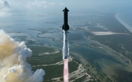 Starship shows it can deploy satellites, but Moon mission clock still ticks