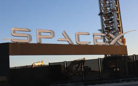 SpaceX Starship rocket on the launch pad