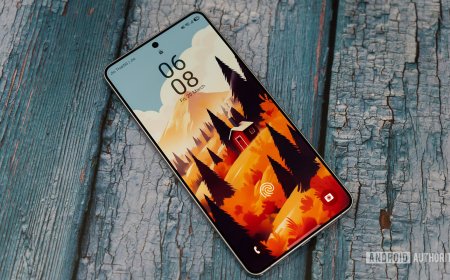The Galaxy S26 displays the One UI 9 beta update interface.