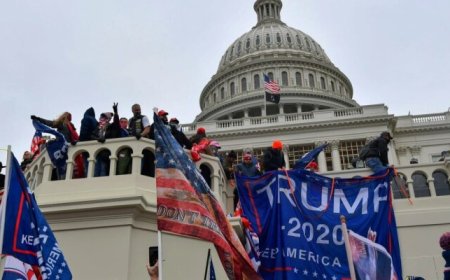 Dems slam Trump for making cybersecurity hold out the tin cup while splurging on ballroom and Jan. 6 'slush fund'
