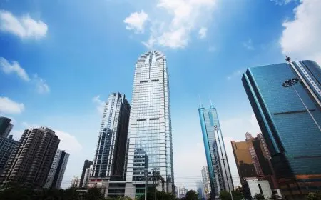 European tech founders collaborate with Shenzhen manufacturers in Nanshan District to accelerate product development.