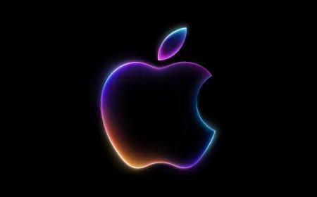The presentation slide outlines Apple WWDC24 platform updates and compatibility standards for developers.