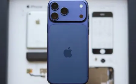 Unlocked iPhone 17 Pro Max models are shown with discounted pricing and multiple storage options.