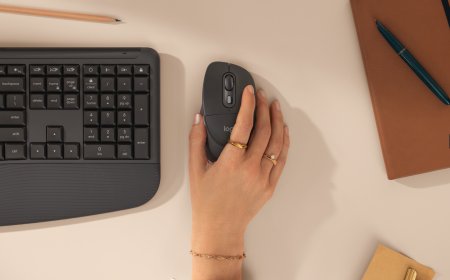 Logitech Signature Comfort Plus Review: Ergonomic Desk Gear for Extended Sessions