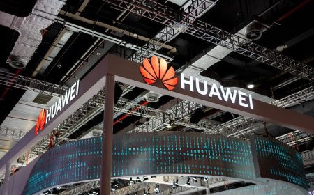 Huawei proposes new chip technology to overcome Moore's Law limits and close the gap with TSMC by 2031.