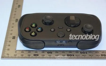 A leaked render shows a compact Xbox controller prototype with a reduced form factor.