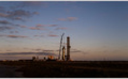 Filing: SpaceX reports 2025 revenue of $18.7B, up 33% YoY, a $4.9B loss, vs. a $791M profit in 2024, and $20.7B in capital expenditures, up from $11.2B (New York Times)